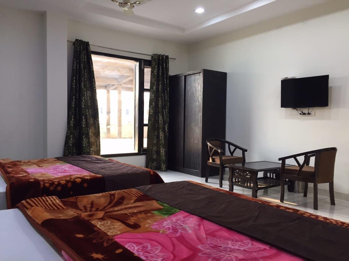 Oyo 30415 Hotel White City Anandpur  Exterior photo